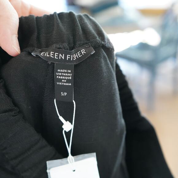 Eileen Fisher Pants Womens Small Black Solid Wide‎ Leg Flat Front Lightweight - Picture 3 of 9